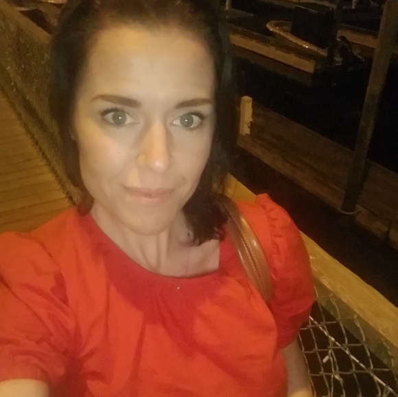 Meet your Posher, Brittany - Picture 1 of 1